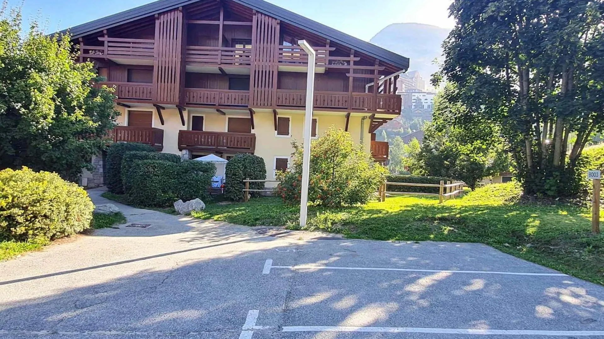 Apartment Chalets D'Or B By Interhome Les Deux Alpes